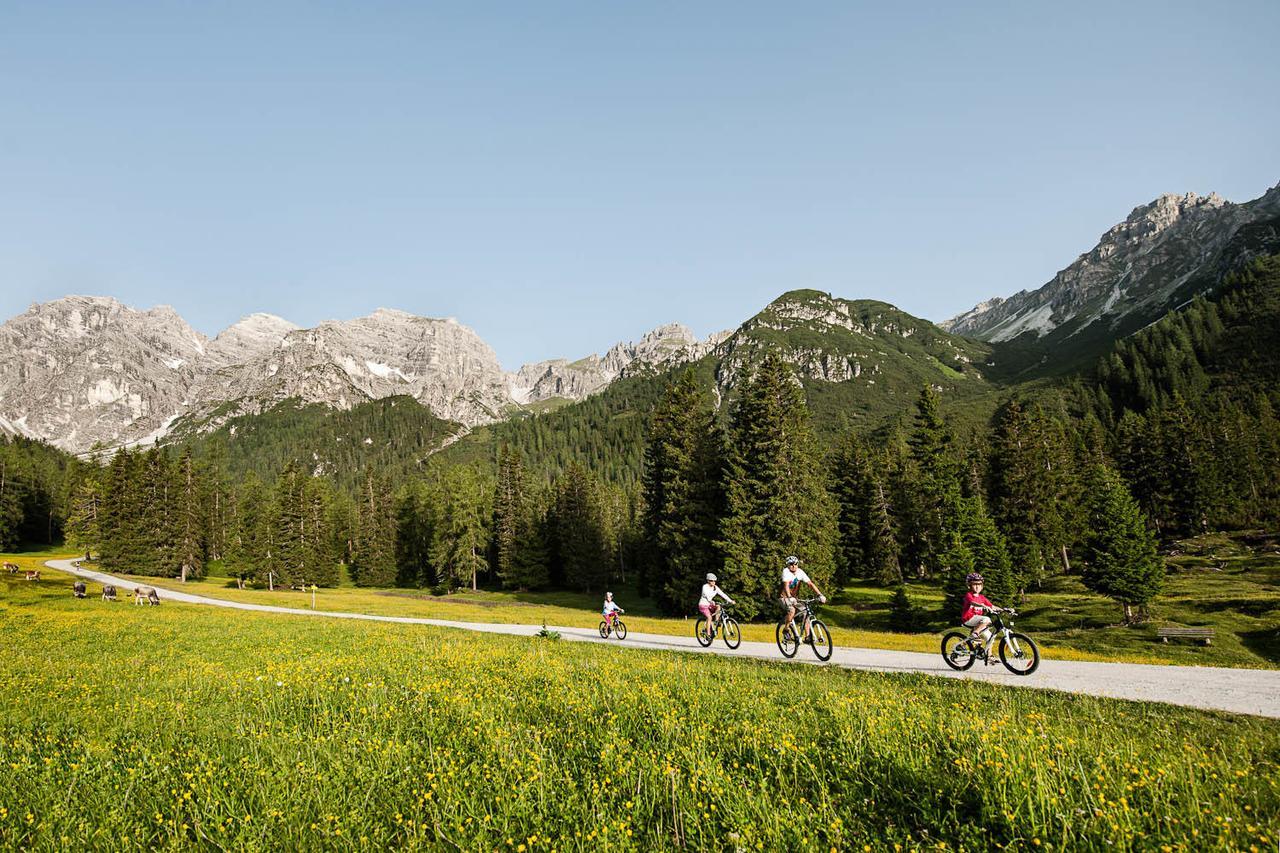 Gasthof Sportalm Neustift im Stubaital Exterior foto